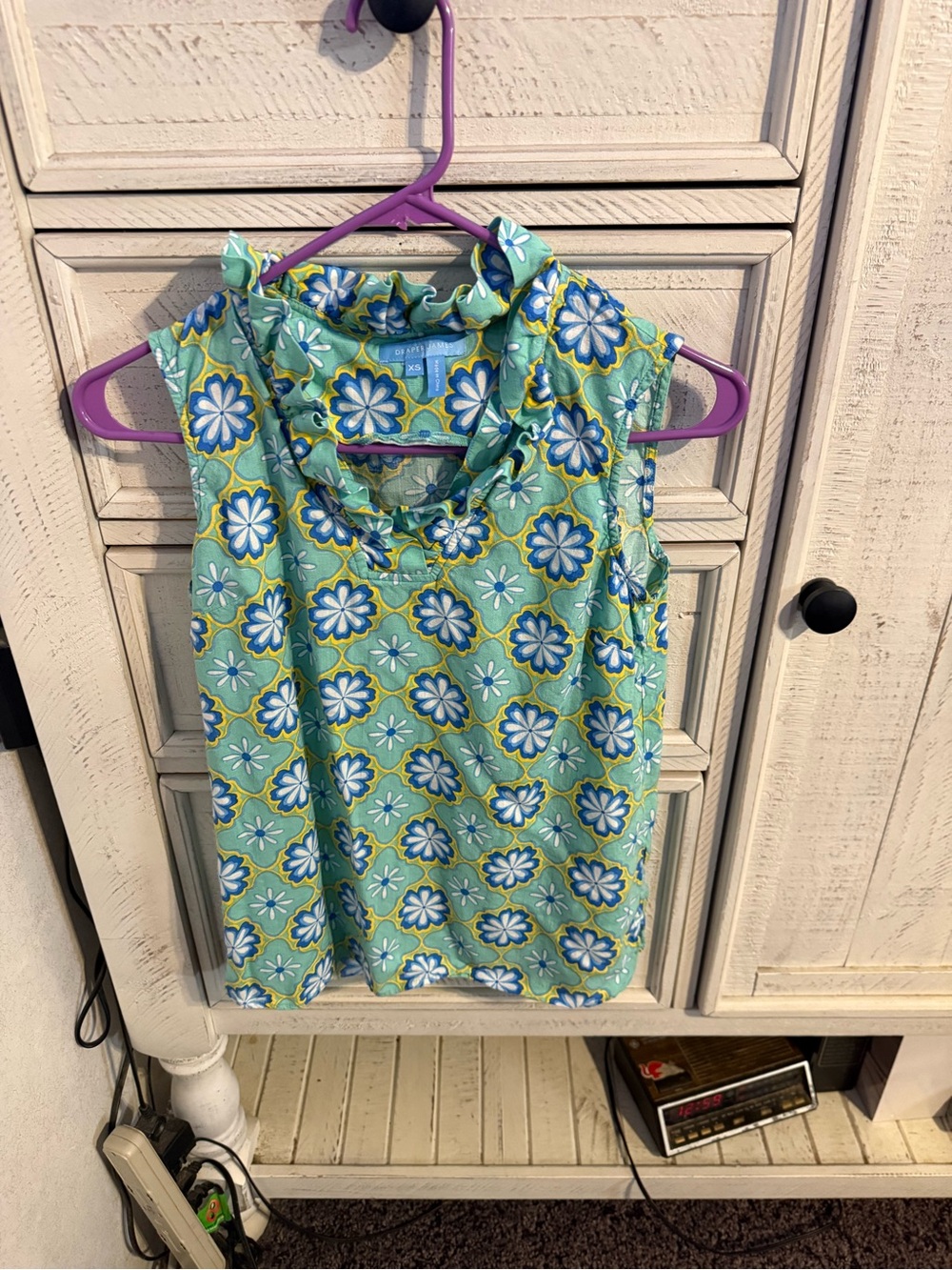 Draper James Green Floral Ruffle Neck Sleeveless Top